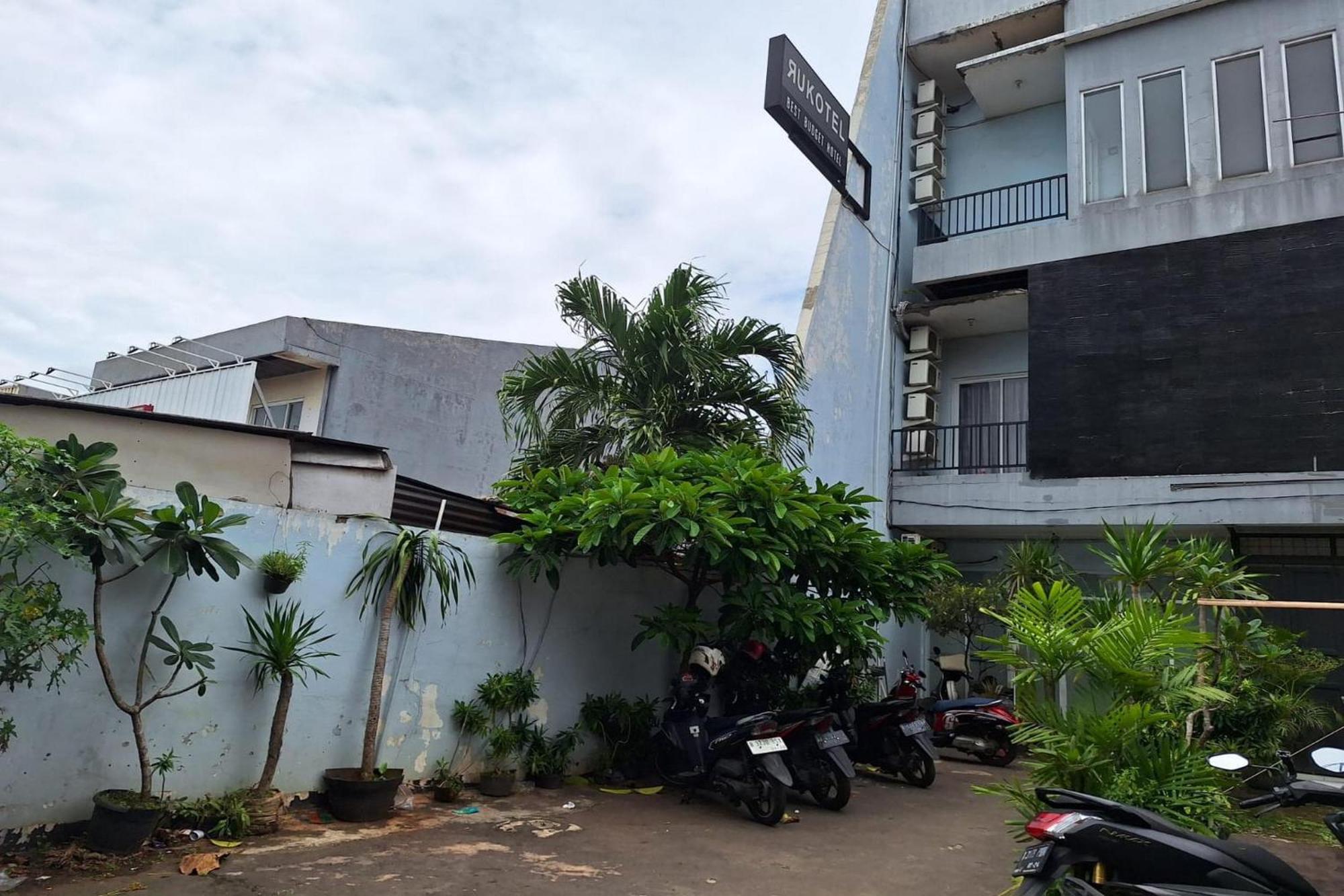 Oyo 93584 Rukotel South Tangerang Exteriér fotografie
