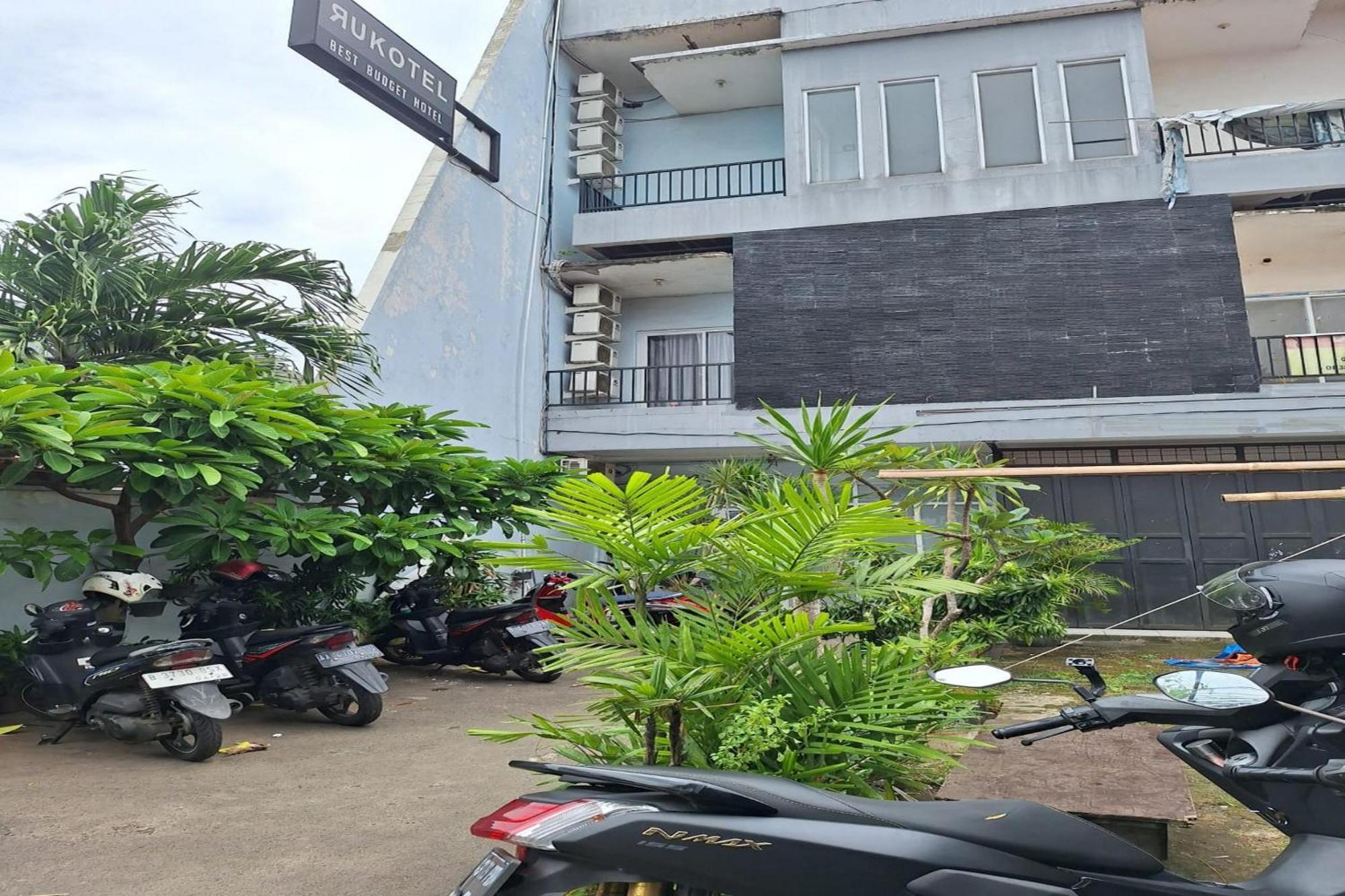 Oyo 93584 Rukotel South Tangerang Exteriér fotografie